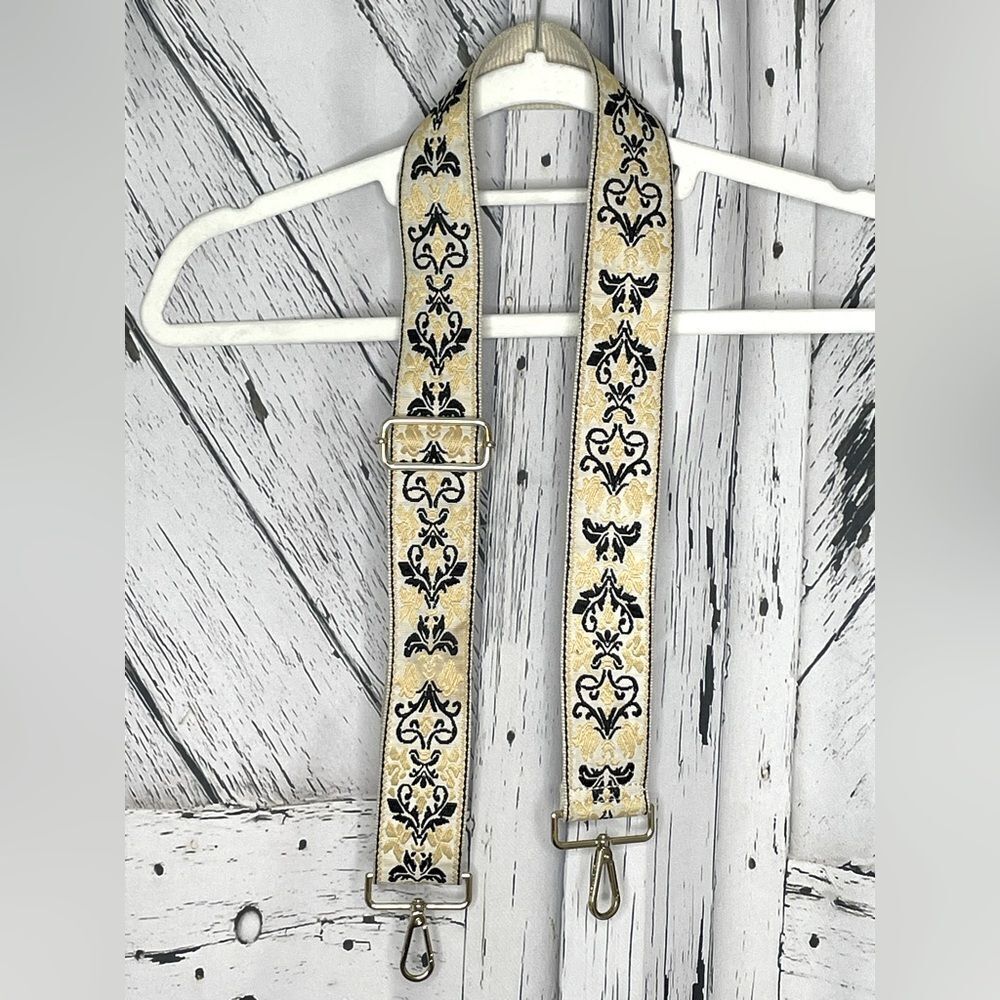 Ah-Dorned Paisley Crossbody Strap